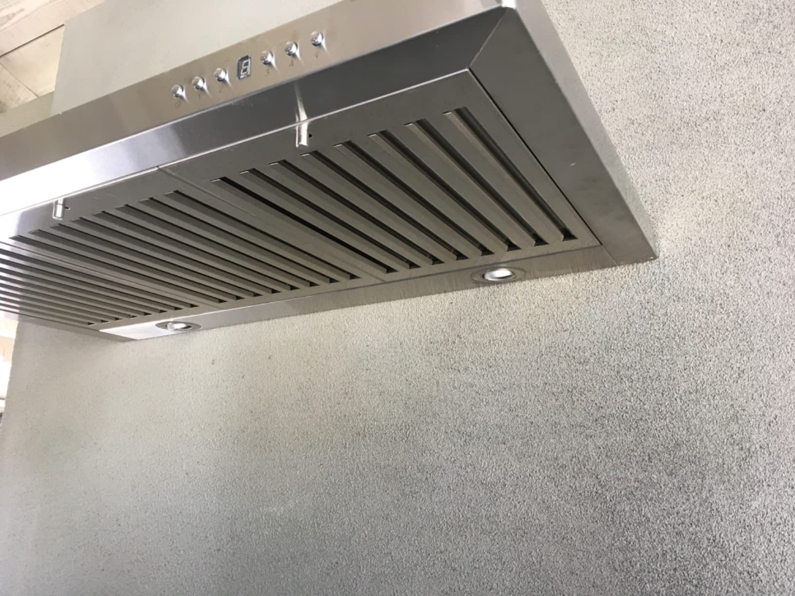 ZLINE 36 in. Convertible Vent Outdoor Approved Wall Mount Range Hood in Stainless Steel (KB-304-36) customer photo 1