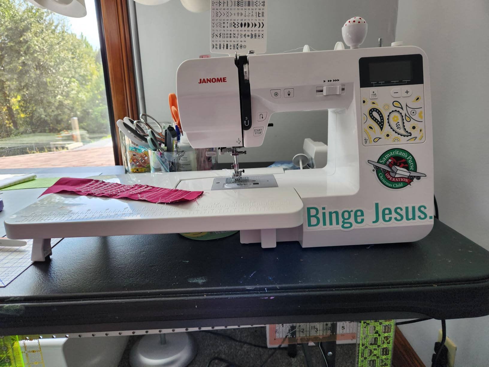 Janome JW8100 Fully-Featured Computerized Sewing Machine with 100 Stitches, 7 Buttonholes, Hard Cover, Extension Table and 22 Accessories customer photo 1