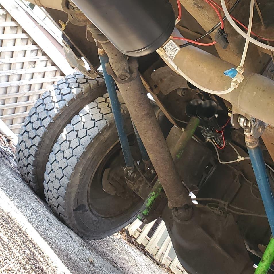 Vixen Horns Train Horn Kit, 4 Trumpets, 200 PSI Compressor, 1.5 Gallon Tank All-in-One Onboard Air Horn Kit, Super Loud dB, Fits 12V Vehicles Like Truck, Car, Semi, Pickup, SUV, Jeep VXO8315/4114B customer photo 2