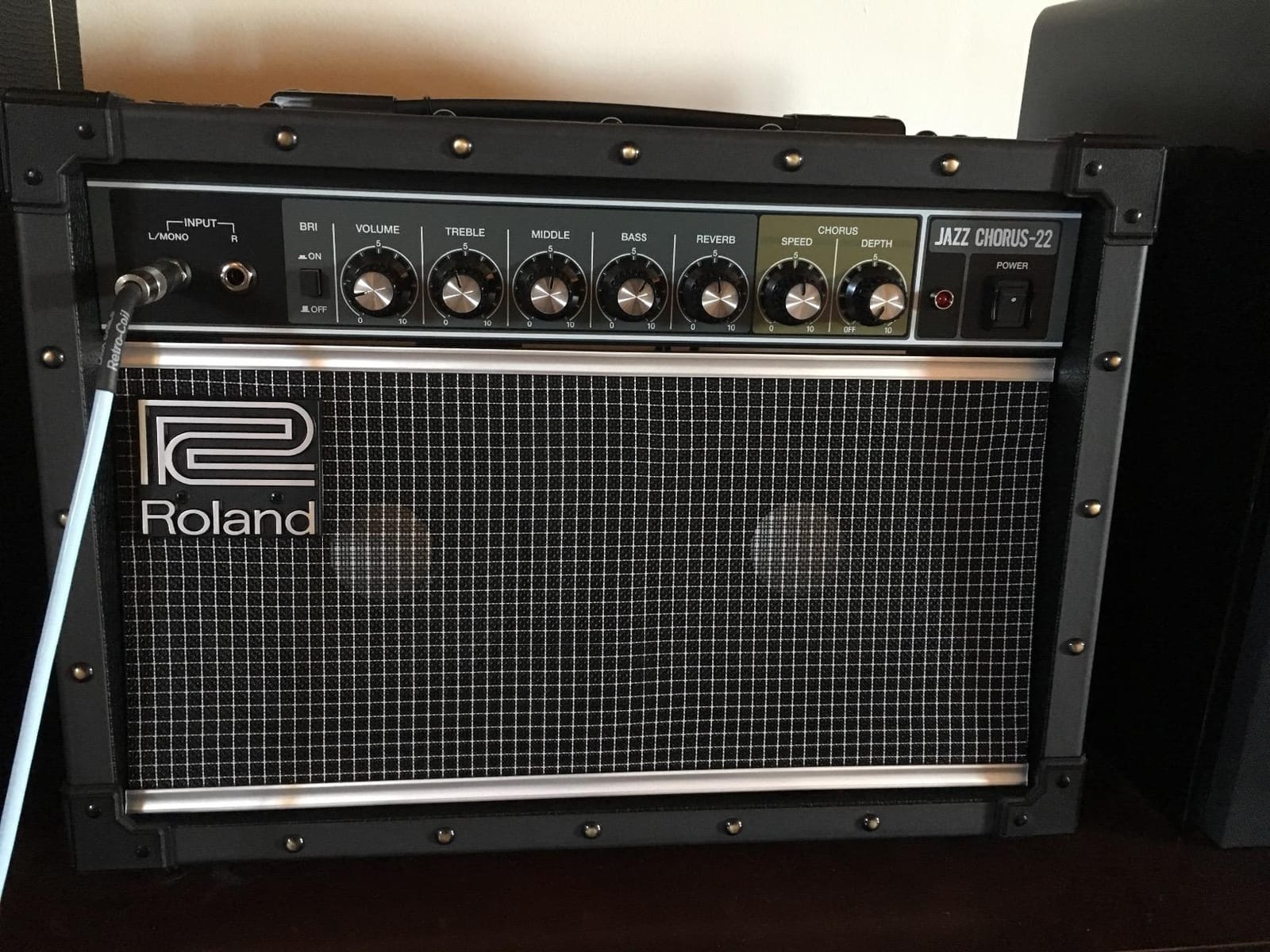 Roland JC-22 Jazz Chorus 30-Watt Stereo Guitar Amplifier customer photo 1