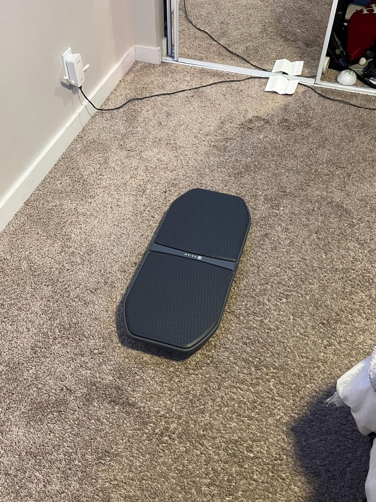 Gaiam Evolve Balance Board Standing Desk, Anti Fatigue Wobble Board for Home Office, Physical Therapy, Exercise Equipment, Stability Rocker for Constant Movement, Increase Focus, Floor Mat Alternative customer photo 2