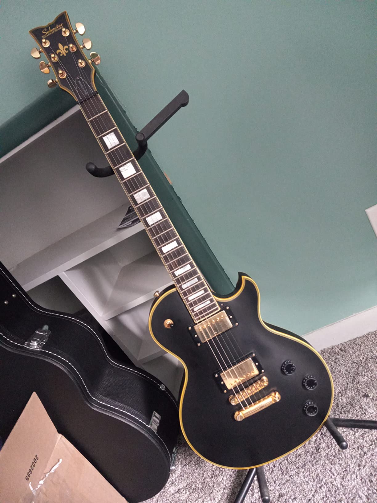 Schecter Solo-II Custom Electric Guitar - Aged Black Satin customer photo 1