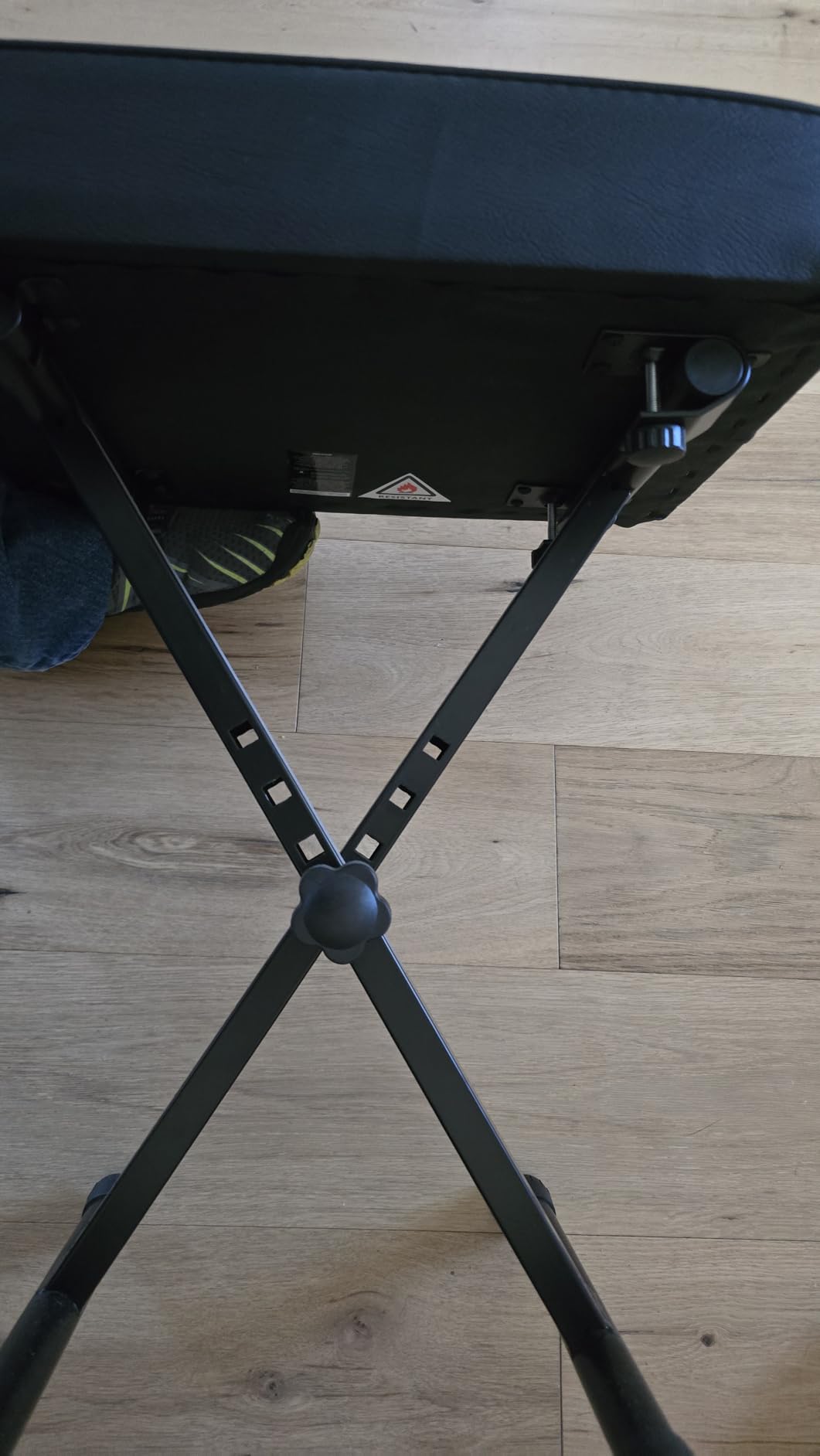 RockJam RJKBB100 Adjustable Padded Piano Bench, Keyboard Stool customer photo 2