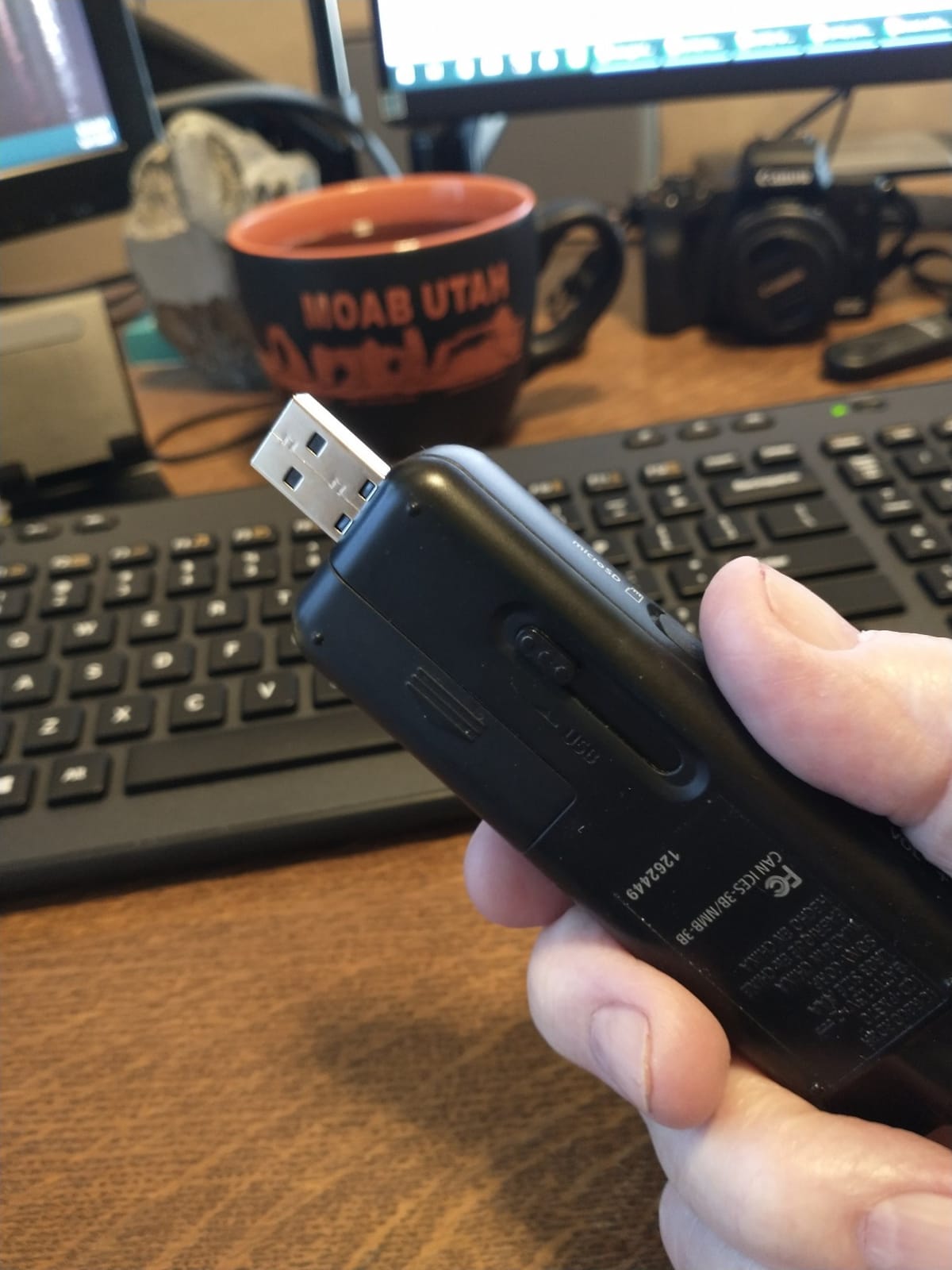 Sony ICD-PX370 Mono Digital Voice Recorder with Built-In USB customer photo 1
