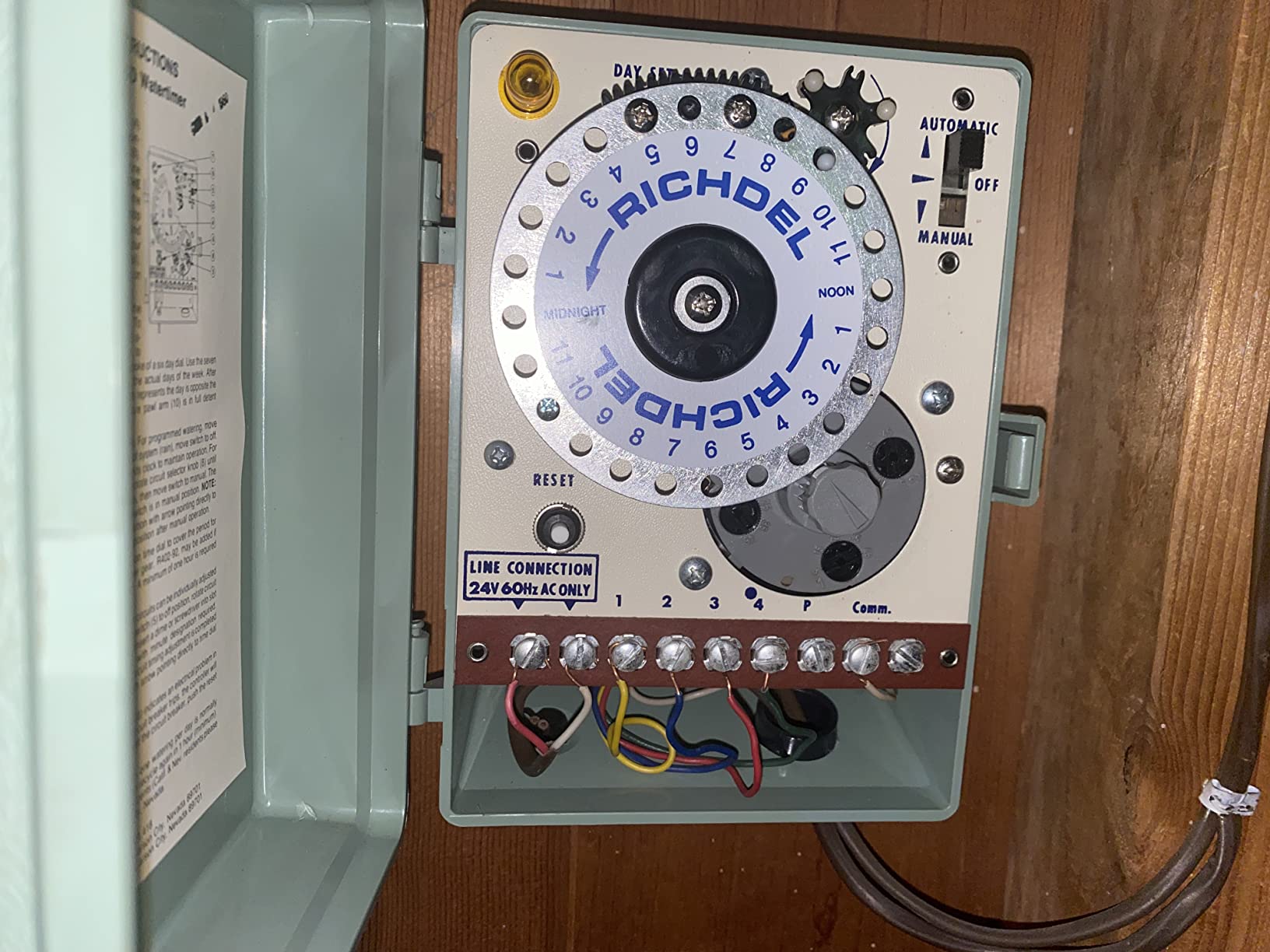 Hunter PRO-HC PHC-600 Residential Outdoor Professional Grade Wi-Fi Controller with Hydrawise Web-Based Software - 6 Station customer photo 2