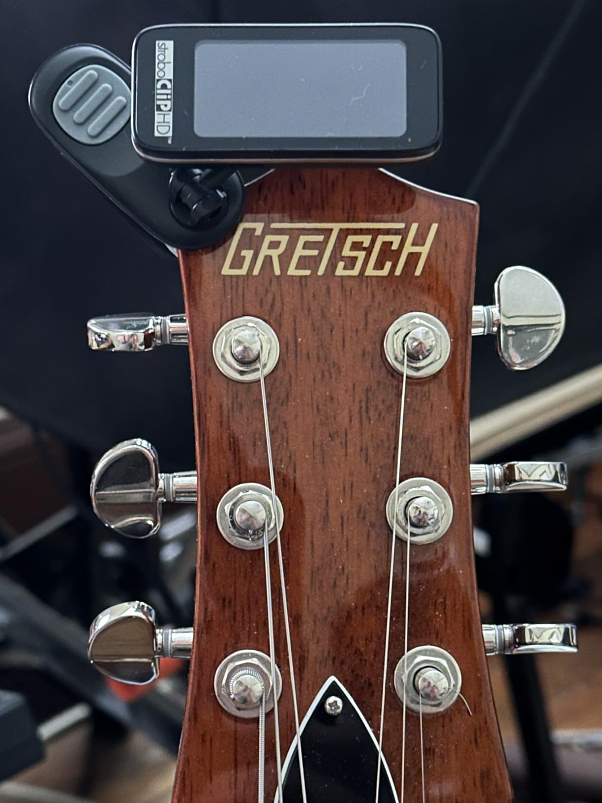 Peterson StroboClip HD Clip-On Guitar Tuner, +/-0.1 Cent Accuracy for Acoustic, Electric, Bass, Violin, Ukulele customer photo 1