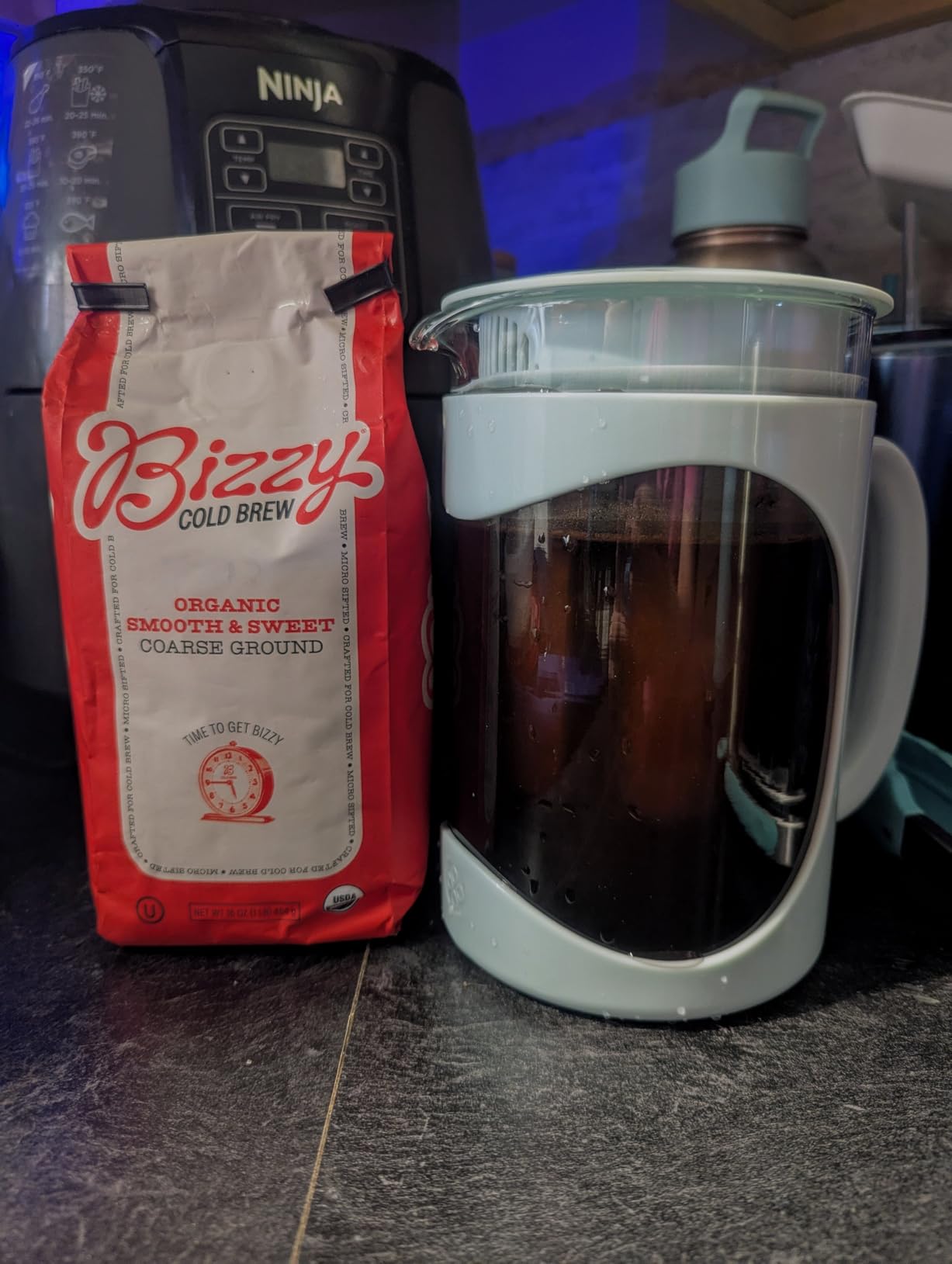 Primula Burke Deluxe Cold Brew Iced Coffee Maker, Comfort Grip Handle, Durable Glass Carafe, Removable Mesh Filter, Perfect 6 Cup Size, Dishwasher Safe, 1.6 qt, Black customer photo 2