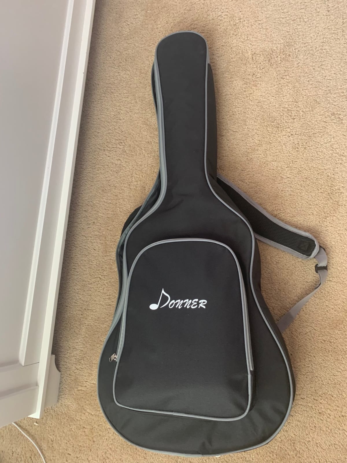 Donner Acoustic Guitar for Beginner Adult Full Size Dreadnought Acustica Guitarra Starter Bundle Kit with Gig Bag Strap Tuner Capo Pickguard String 4 Picks Cloth, Right Hand 41 Inch Natural, DAG-1 customer photo 2