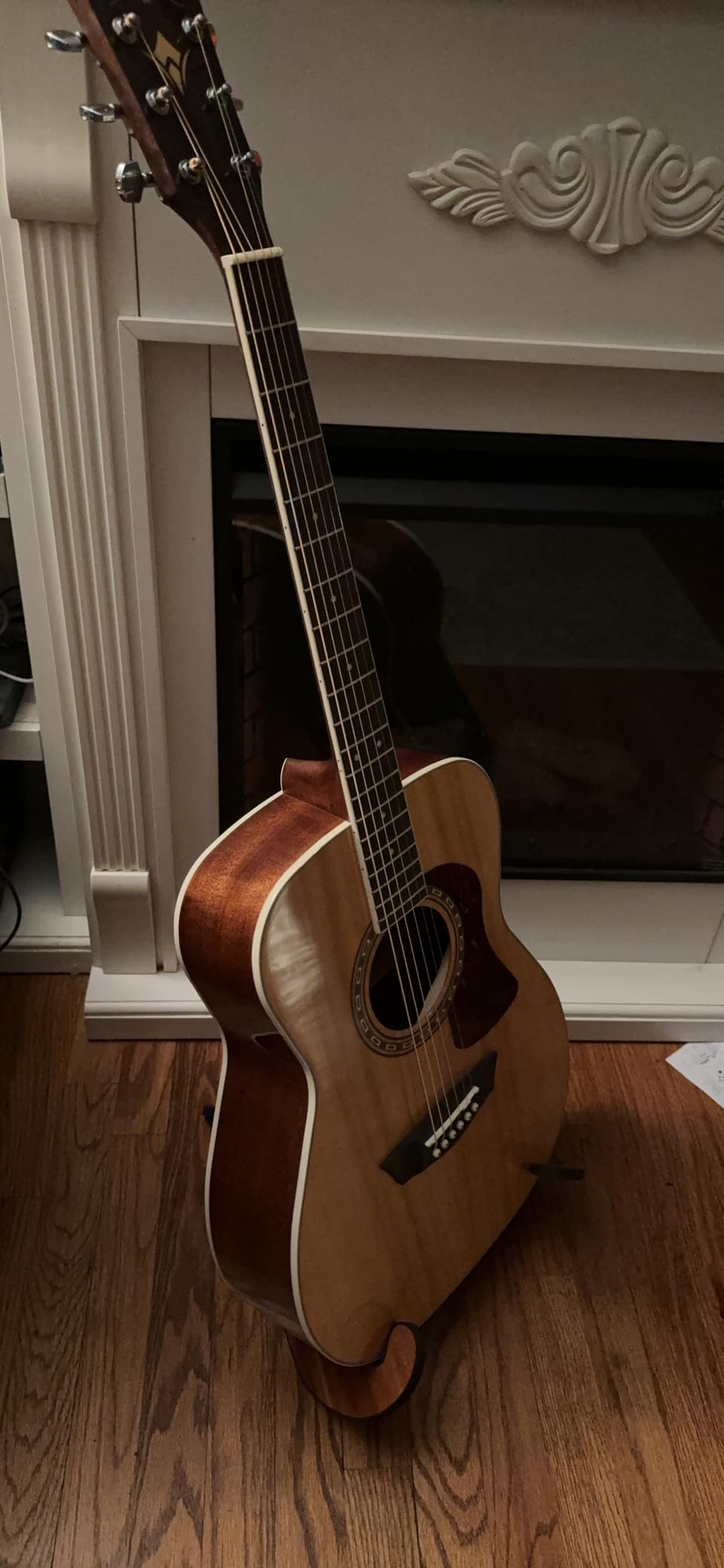 6 String Acoustic Guitar, Natural Gloss (HD10S-O) | Solid spruce top; Mahogany back and sides; Dreadnought body; Ovangkol fingerboard customer photo 1