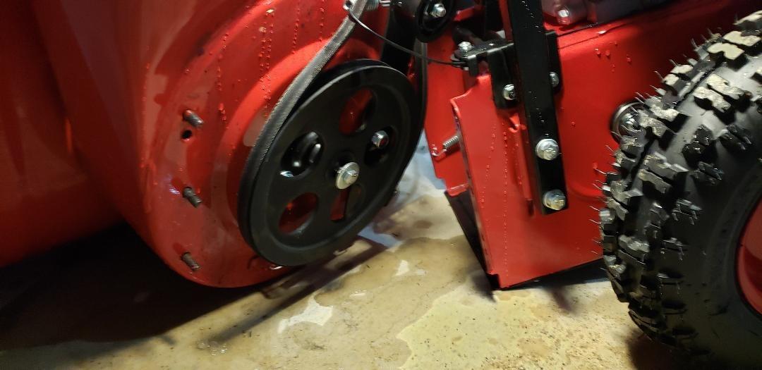 Self-Propelled 2-Stage Gas Snow Blower 24-inch 212cc Engine with Electric Start, Reinforced Steel Housing customer photo 1