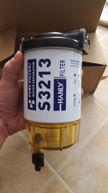Fuel Filter Water Separator replacement for Marine Outboard Motor Mercury with 3/8