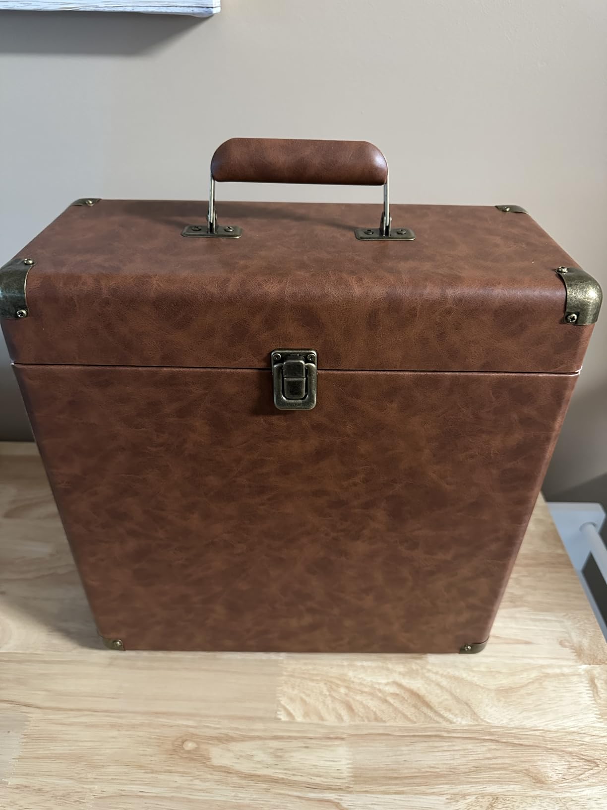 Victrola Collector - Vinyl Record Storage Case, Holds 30+ LPs - Turquoise | Heavy-duty hinges, dust and scratch protection customer photo 2