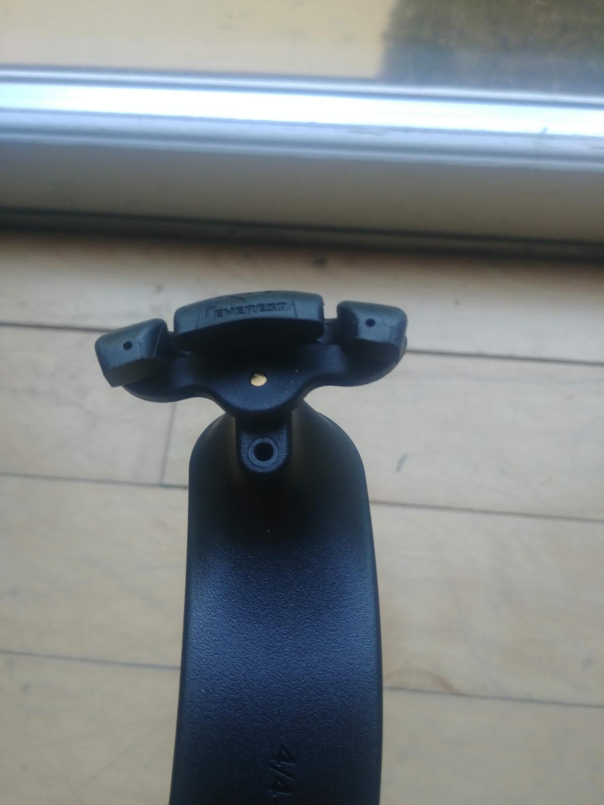 EVEREST EZ-4A Violin Shoulder Rest 4/4 Size - Adjustable to 3/4 Size customer photo 2