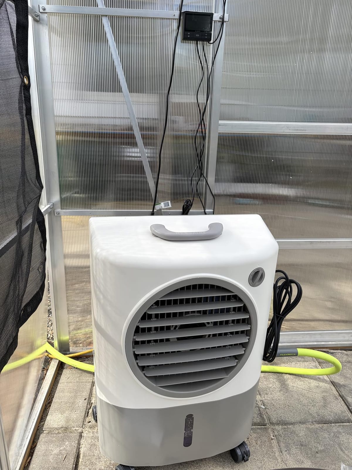 Hessaire MC18M 1300 CFM Portable Evaporative Air Cooler, 500 sq. ft. Coverage customer photo 2