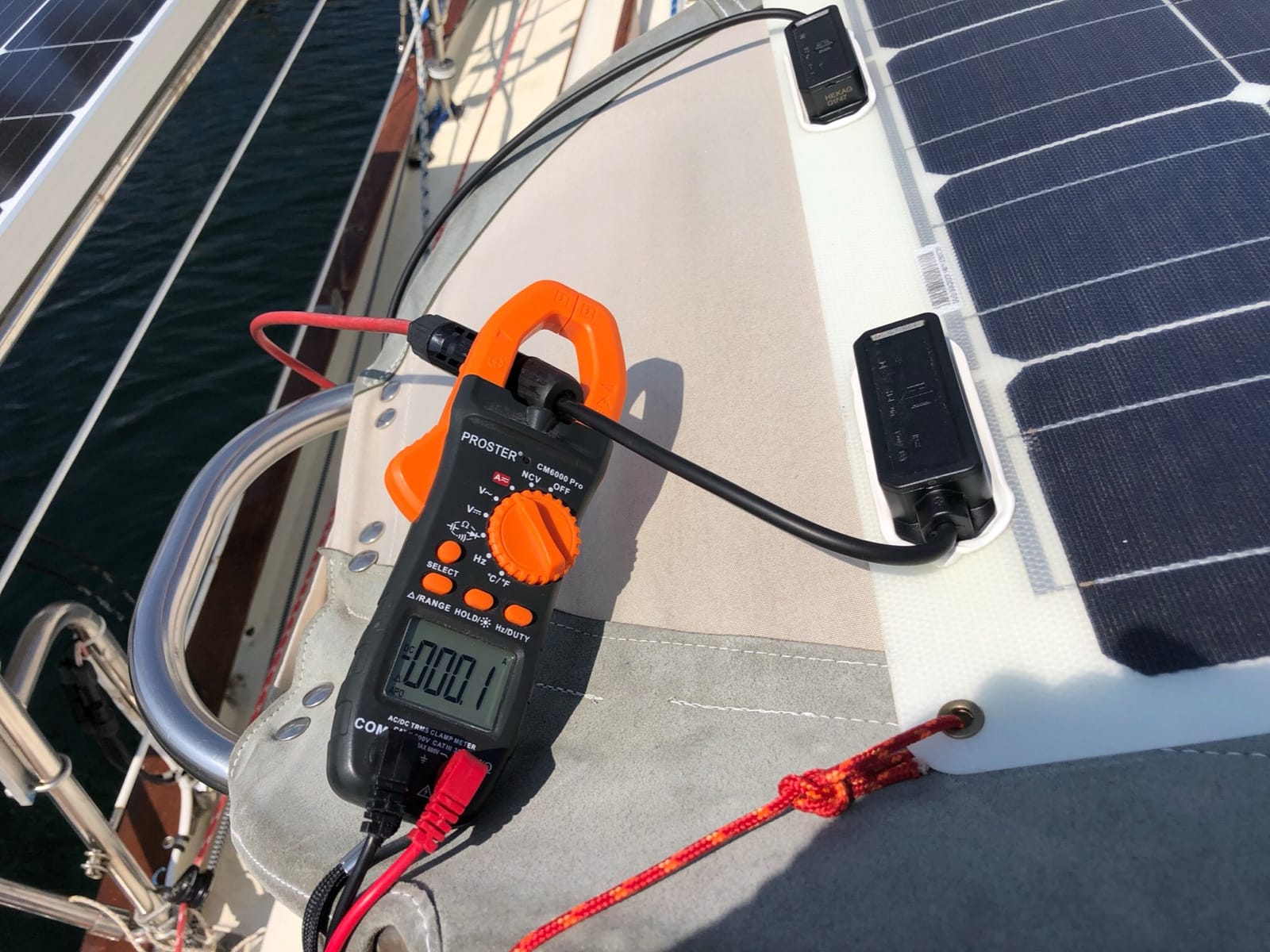 Renogy Flexible Solar Panel 100 Watt, 240° Ultra Flex Bendable | 100W Flexible Solar Panel for Marine RV Cabin Van Car Boat Curve Surfaces Off-Grid Systems, 0.1 Inch Lightweight, IP68 customer photo 2