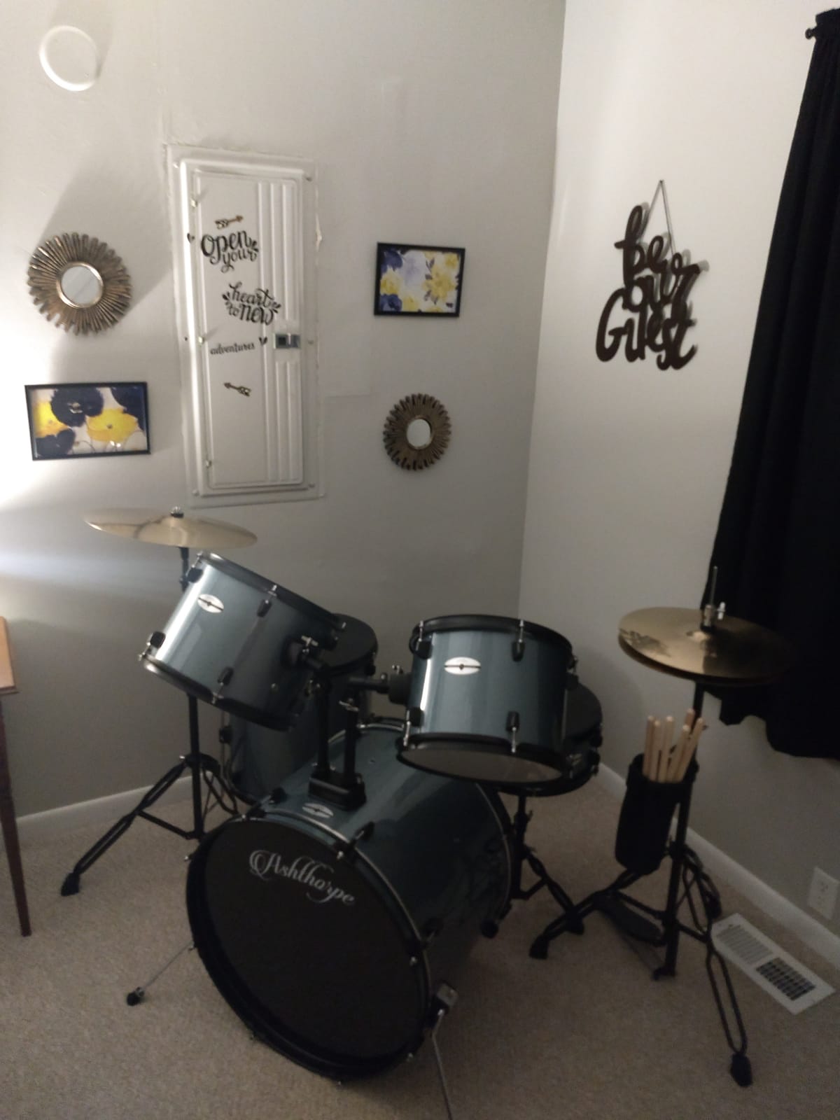 Ashthorpe 5-Piece Complete Full Size Adult Drum Set with Remo Batter Heads - Blue customer photo 1