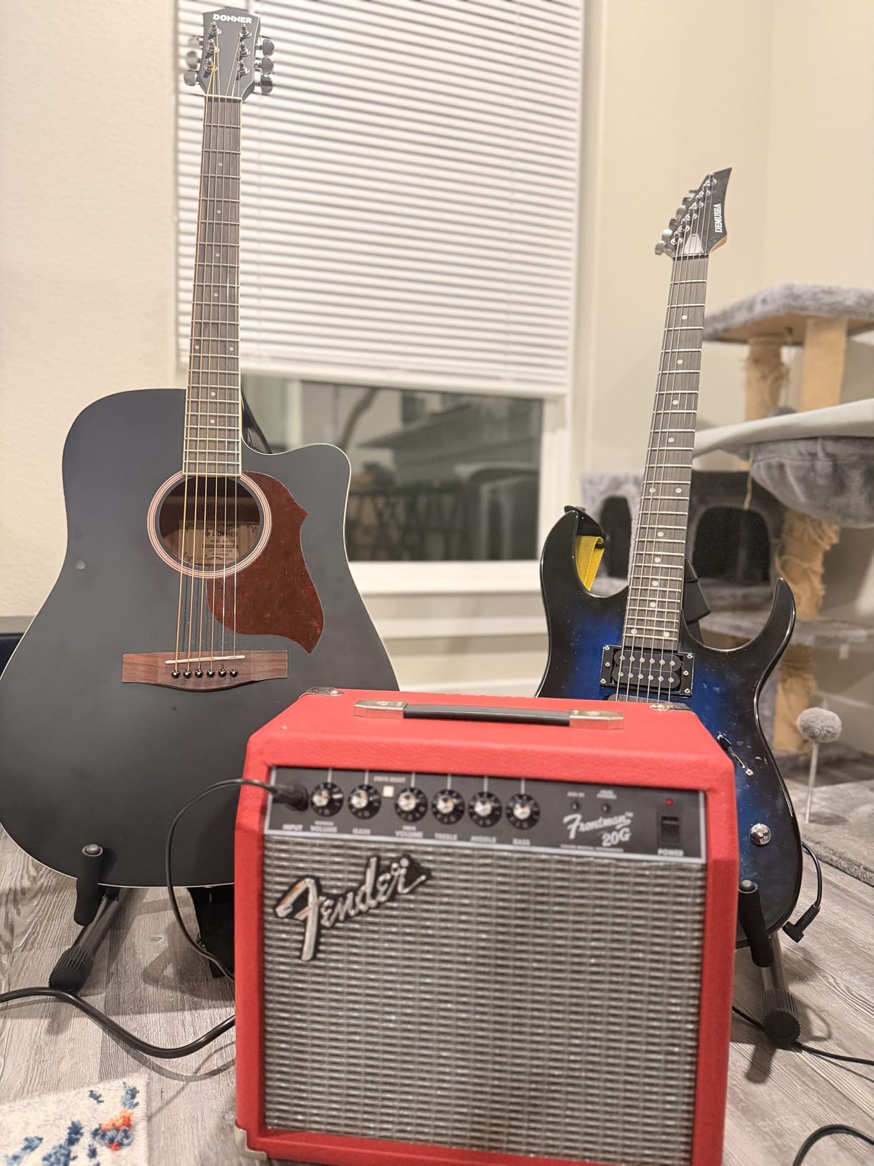 Donner Acoustic Guitar for Beginner Adult Full Size Cutaway Acustica Guitarra Bundle Kit with Free Online Lesson Bag Strap Tuner Capo Pickguard String Pick, Right Hand 41”Sunburst, DAG-1CS/DAD-160CS customer photo 2