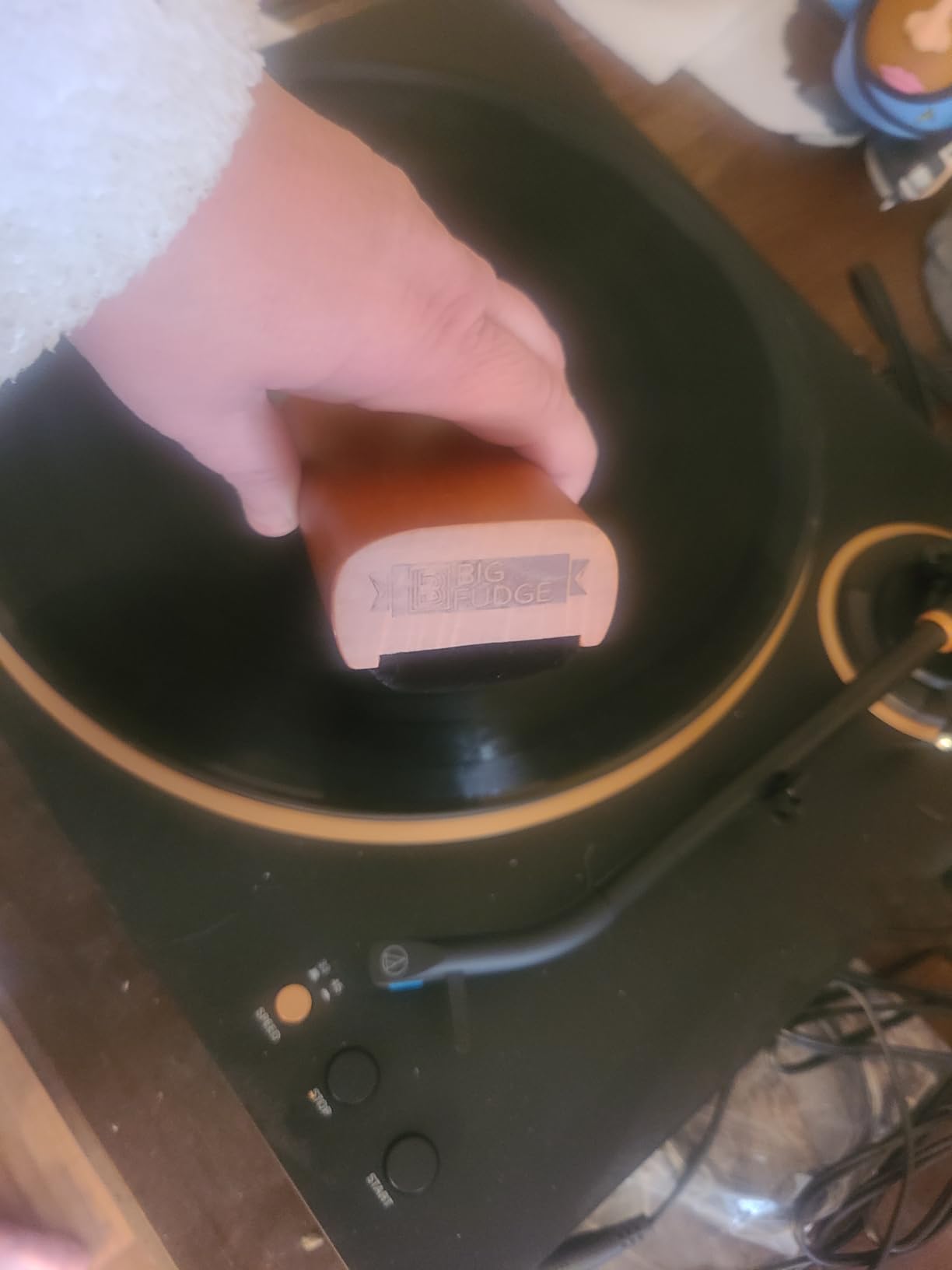 Big Fudge Vinyl Record Cleaning Kit - 4-in-1 Vinyl Record Cleaner Kit for Records Includes Ultra-Soft Velvet Brush Cleaning Liquid Stylus Brush and Storage Pouch - Pro Records Care customer photo 2