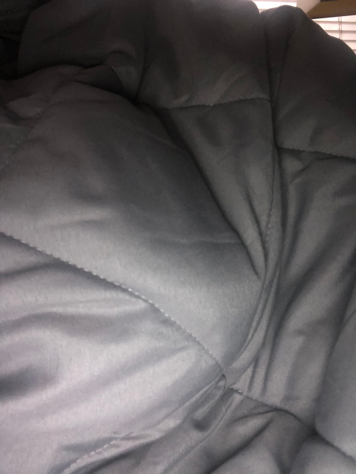 ZZZhen Weighted Blanket - High Breathability - 48''72'' 15LB - Premium Heavy Blankets - Calm Sleeping for Adult and Kids, Durable Quilts Grey customer photo 1