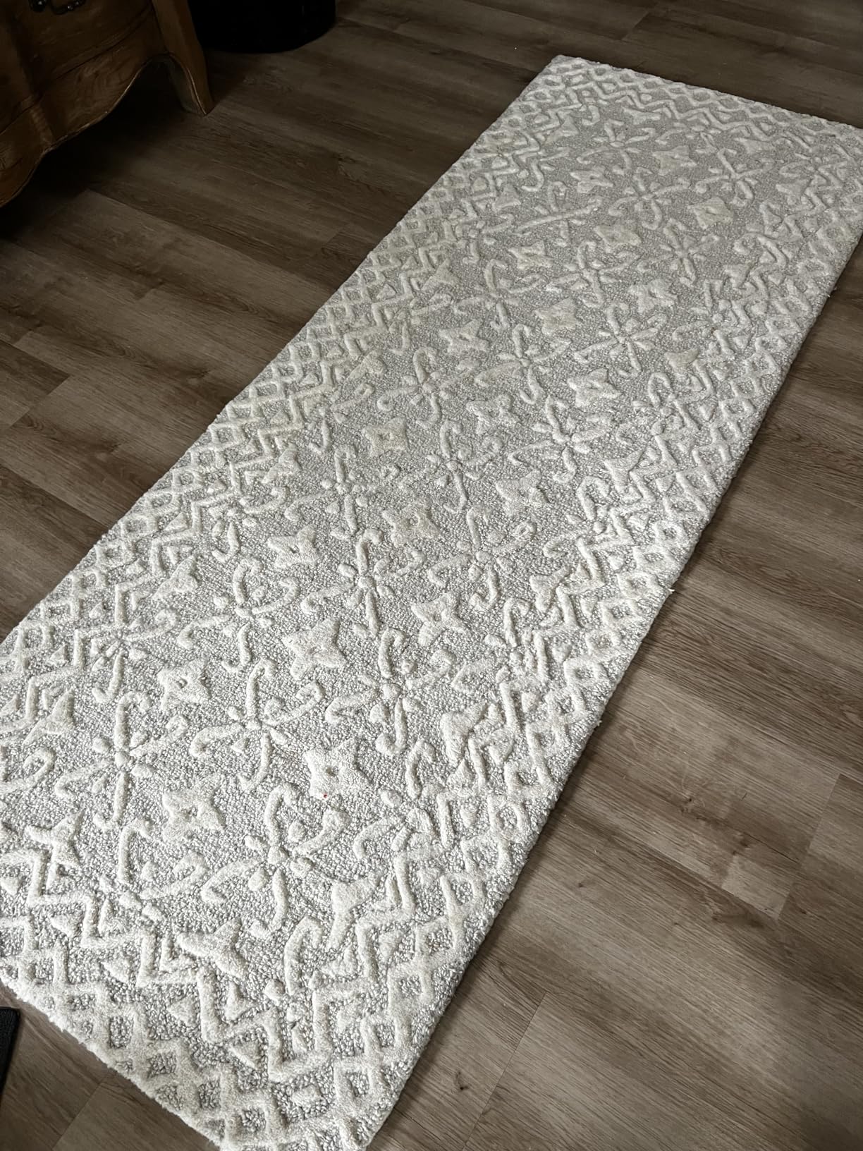 SAFAVIEH Blossom Collection 8' x 10' Grey/Ivory BLM114F Handmade Premium Wool Area Rug customer photo 2