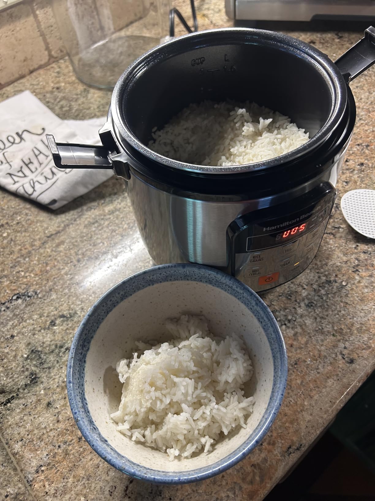 Hamilton Beach Digital Programmable Rice Cooker & Food Steamer | 20 Cups Cooked (10 Cups Uncooked) | 14 Pre-Programmed Settings | PFAS-Free Nonstick Pot | Steam Basket | Stainless Steel customer photo 2
