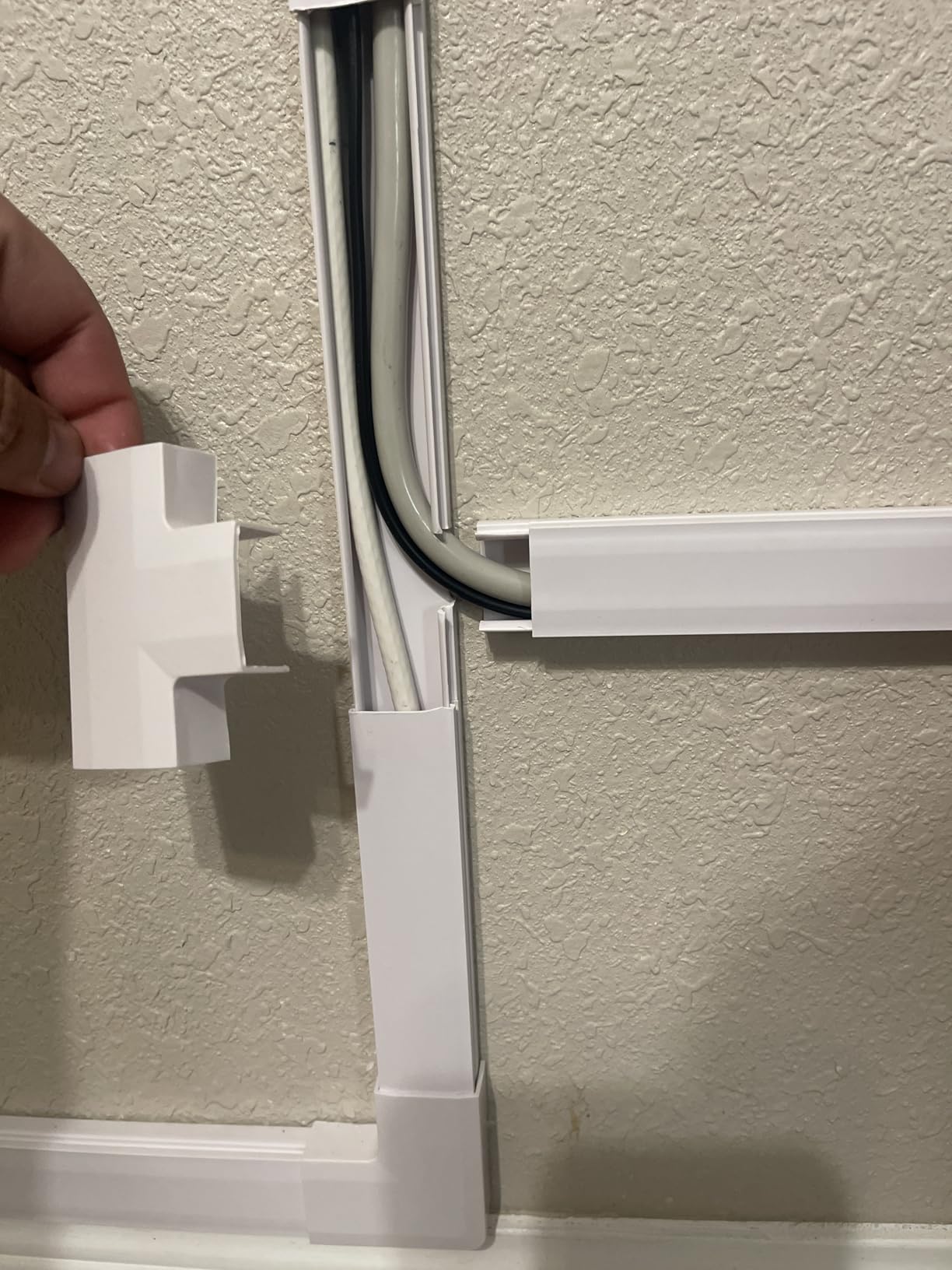 Delamu TV Cord Hider, Cord Covers for 3-4 Wires on Wall, Large Cable Hider Cable Management, Easy Set up Wire Hiders Wire Covers for Cords on Wall, TV Cables Cover Raceway, 6X W1.18 H0.67in, White customer photo 2