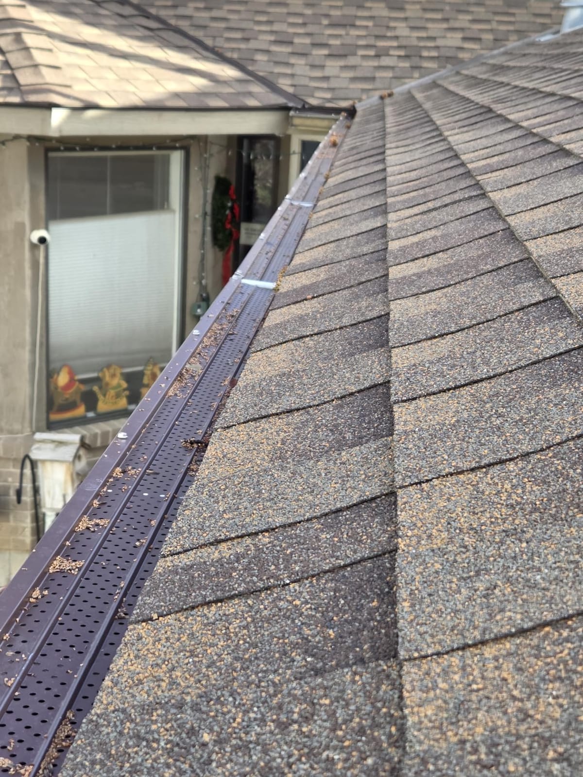 FlowGuard Gutter Guard, USA Made Professional DIY 5 Inch 50-Year Gutter Cover Leaf Protection System - Brown - Aluminum - 102 Feet - by FlexxPoint customer photo 2