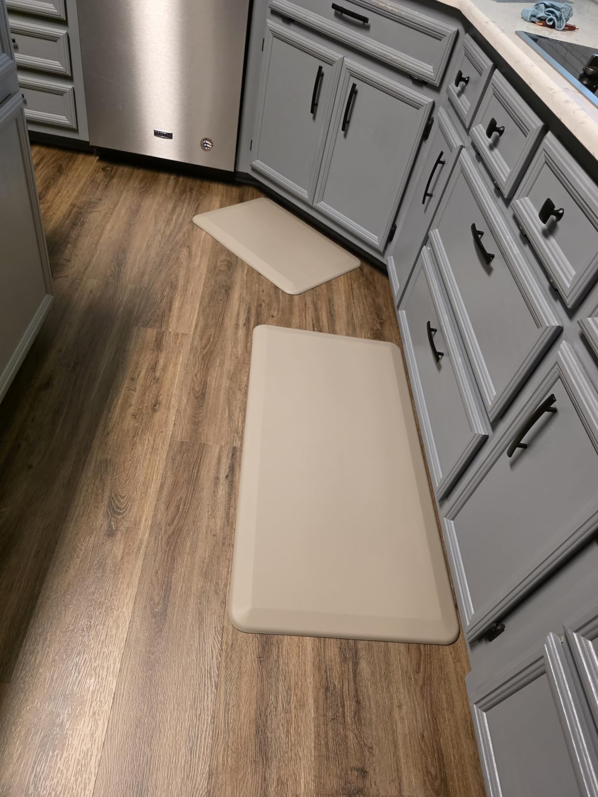 GORILLA GRIP Comfortable Cushioned Kitchen Mats for Floor, Waterproof and Stain Resistant Soft Top, 3/4 Inch Thick Ergonomic Standing Desk Anti Fatigue Mat, Foam Supports Ankles and Feet, 17x24, Red customer photo 2