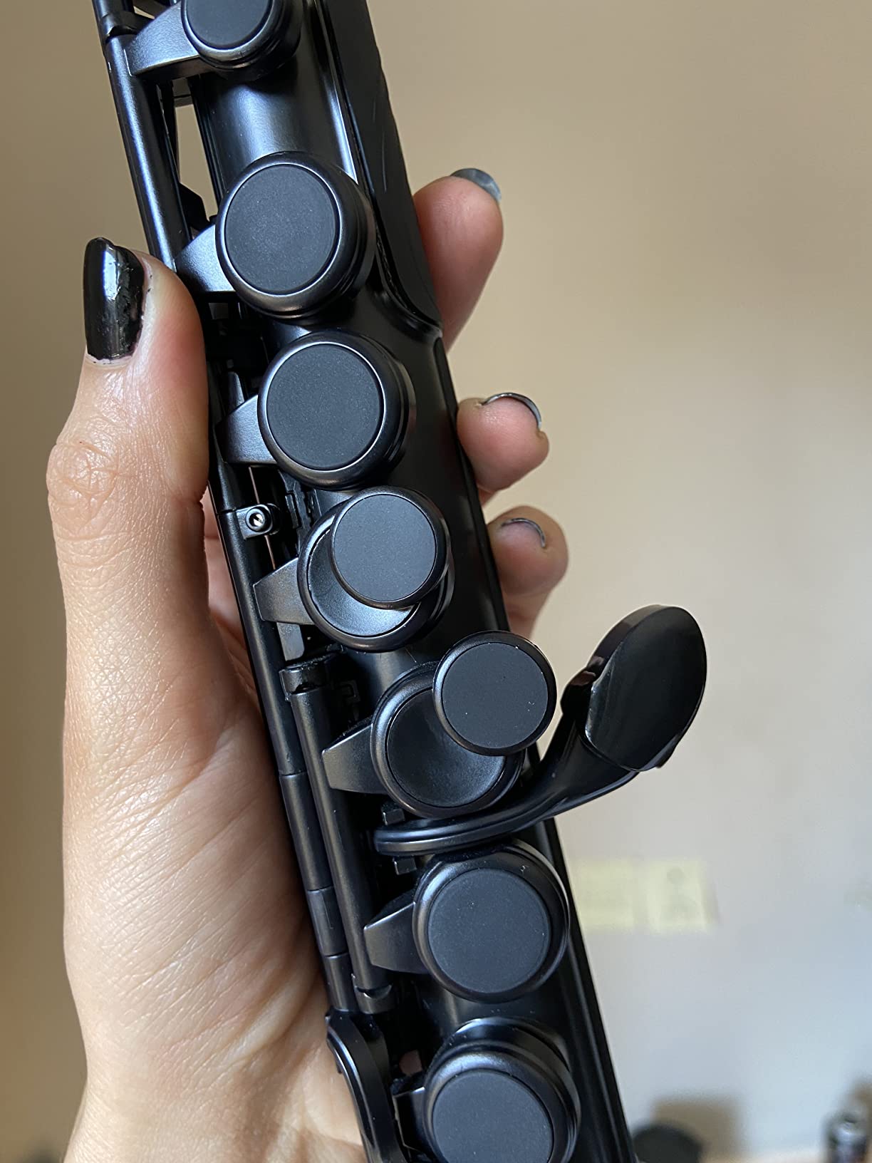 Nuvo jFlute Beginner Student Flute - Black/Black, Donut Head Joint, Waterproof ABS Plastic customer photo 1