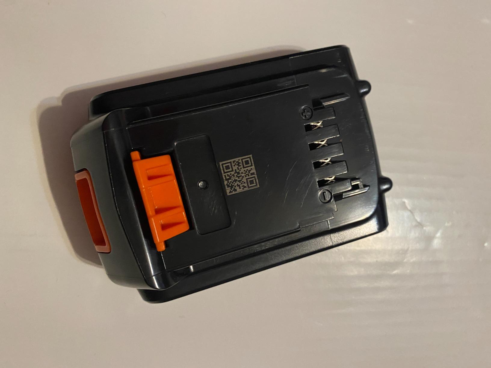 BLACK+DECKER 20V MAX Cordless Drill Kit with Battery, Charger, Includes Double Sided Drill Bit (BCD702C1) customer photo 1