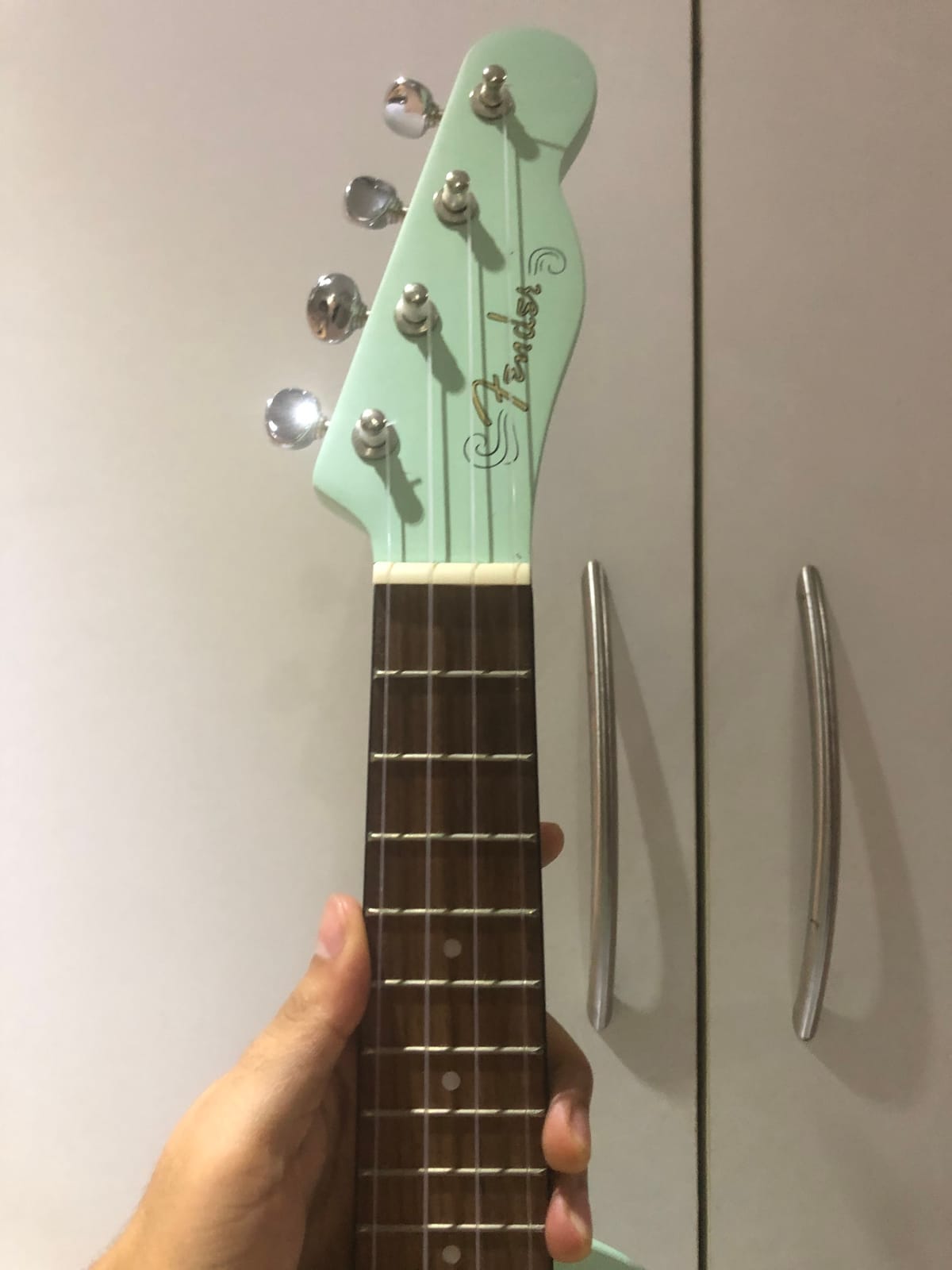 Fender Venice Soprano Ukulele, Black customer photo 2