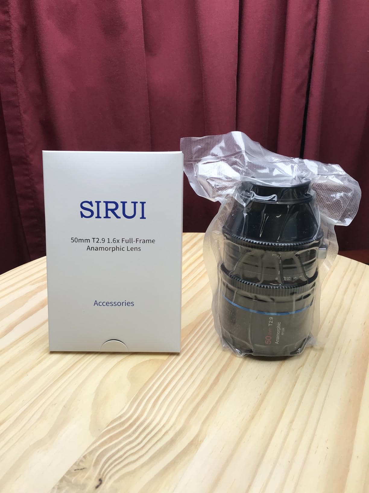 SIRUI 50mm T2.9 1.6X Full-Frame Anamorphic Lens Cinema Lens (RF Mount) customer photo 2