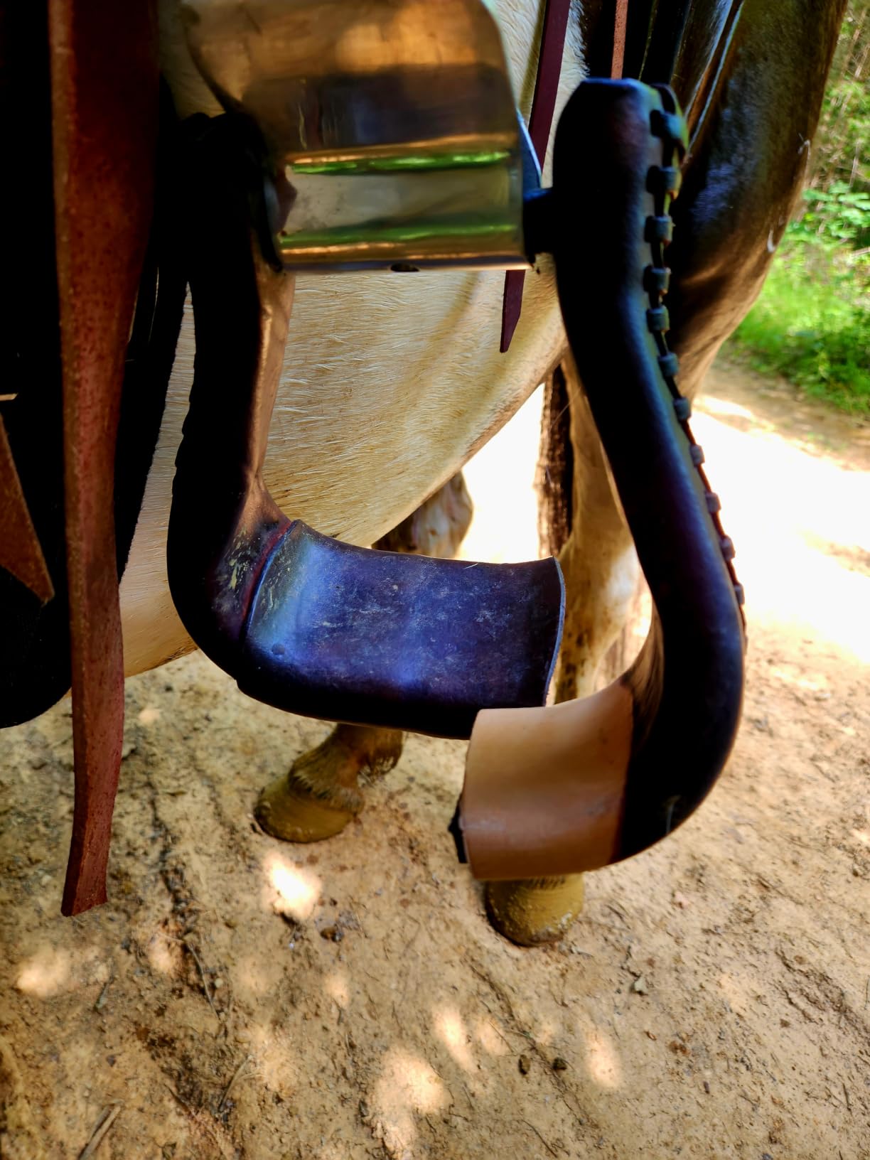 HILASON Hand-Tooled Leather Western Draft Horse Saddle for Trail Riding customer photo 1