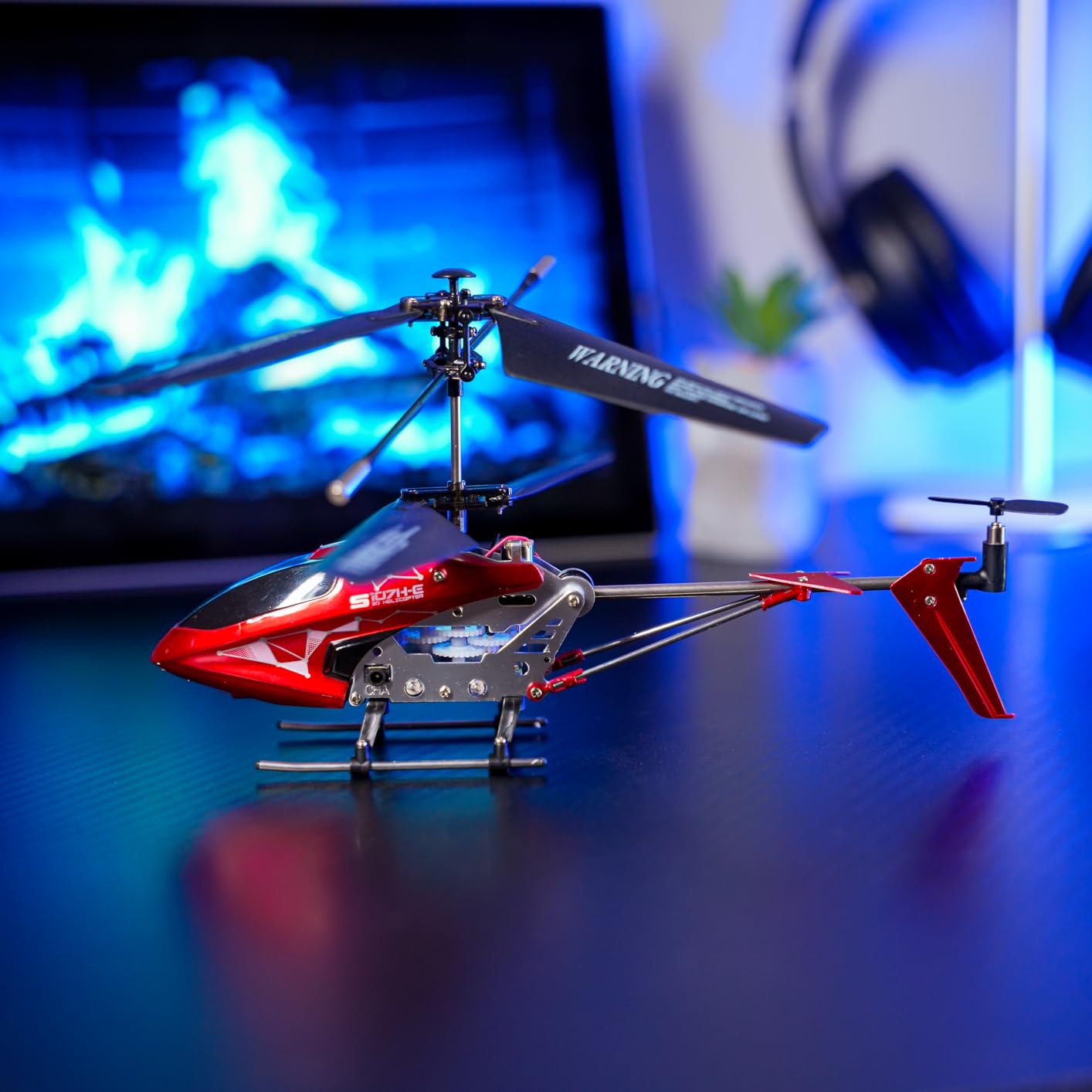 SYMA S107H-E RC Helicopter for Kids, Alloy Body, Altitude Hold, Red | One-key Takeoff/Landing, 2-Speed Control and Gyro stabilization for Easy Indoor Flying, with Low-battery and Motor Protection customer photo 1