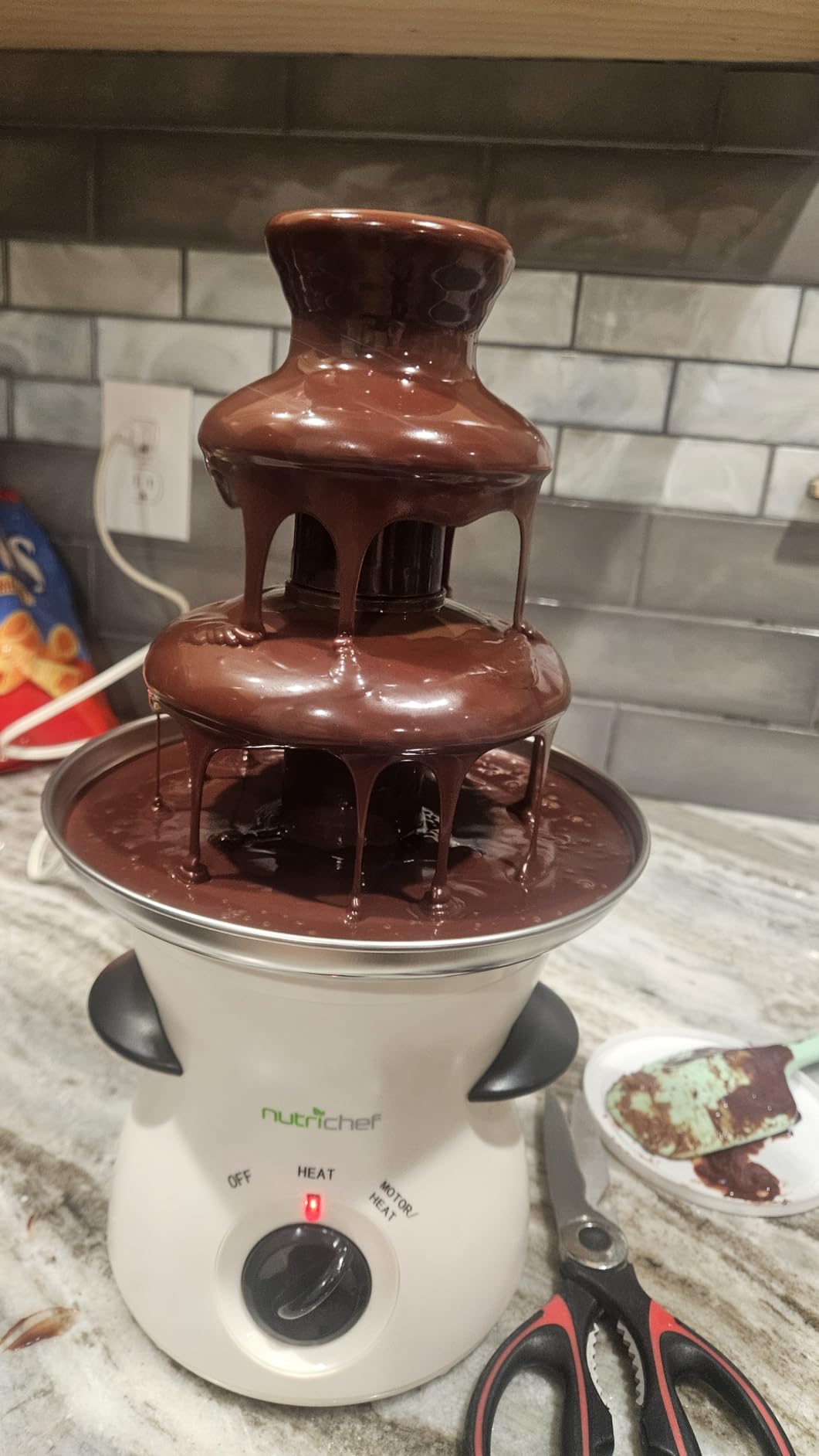 NutriChef 3 Tier Chocolate Fondue Fountain - Electric Stainless Chocolate Dipping Warmer Machine - Warm & Melt Chocolate, Butter & Cheese - Great for Parties, Events & Weddings - Pot Capacity 16 OZ customer photo 2