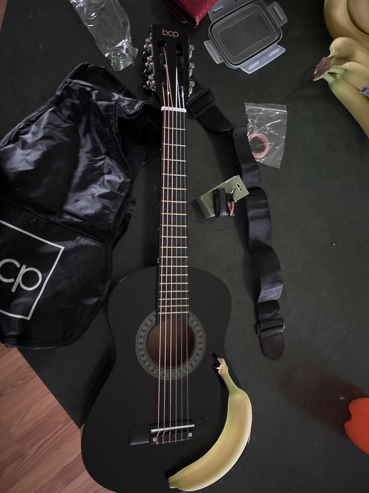 Best Choice Products 30in Kids Acoustic Guitar, All-in-One Beginner Starter Kit w/Strap, Case, Extra Strings, Rosette Inlay - Sunburst customer photo 1