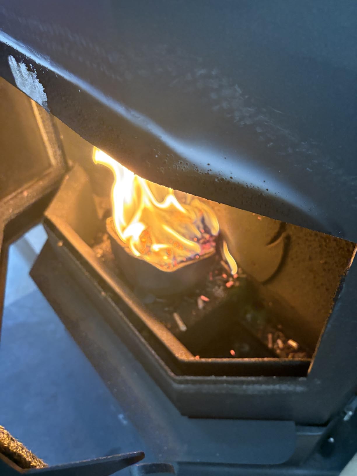 Cleveland Iron Works Bayfront Pellet Stove - 66lb Hopper customer photo 1