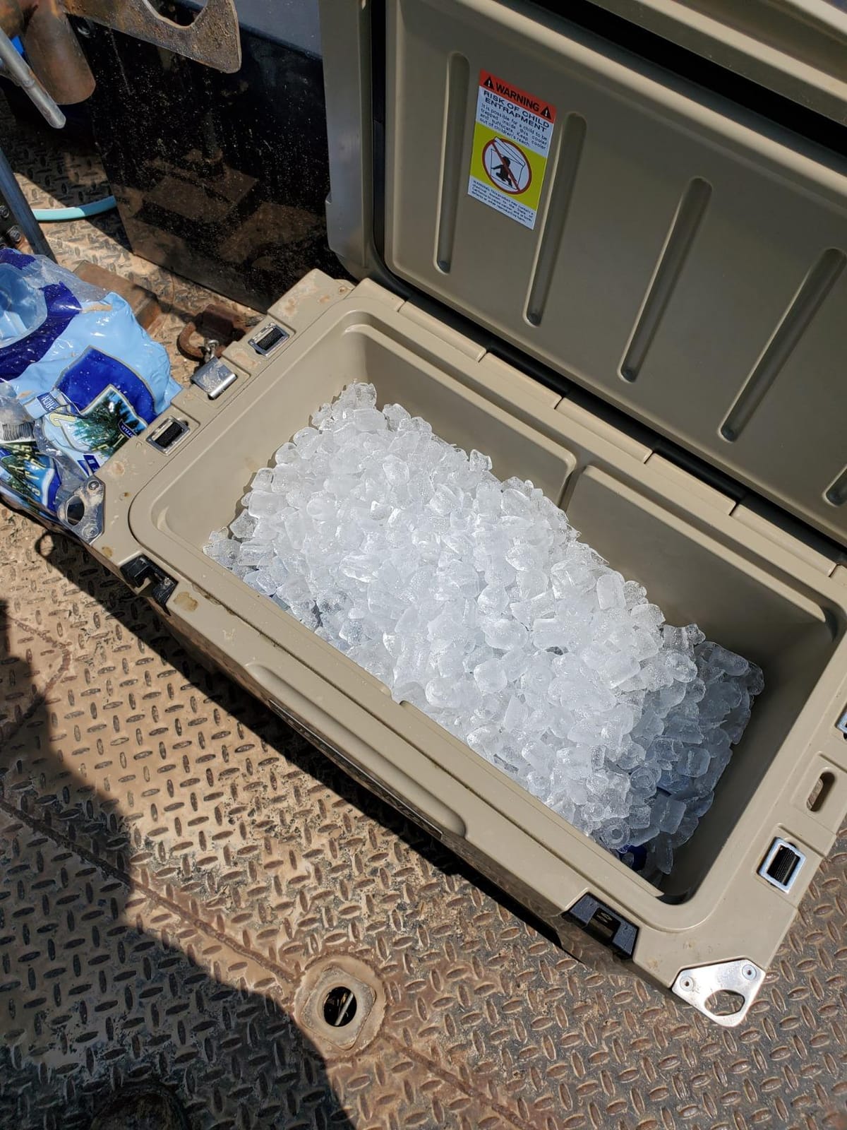 Landworks 45QT Rotomolded Cooler Holds 48 Cans, 5-10 Day Ice Retention customer photo 1