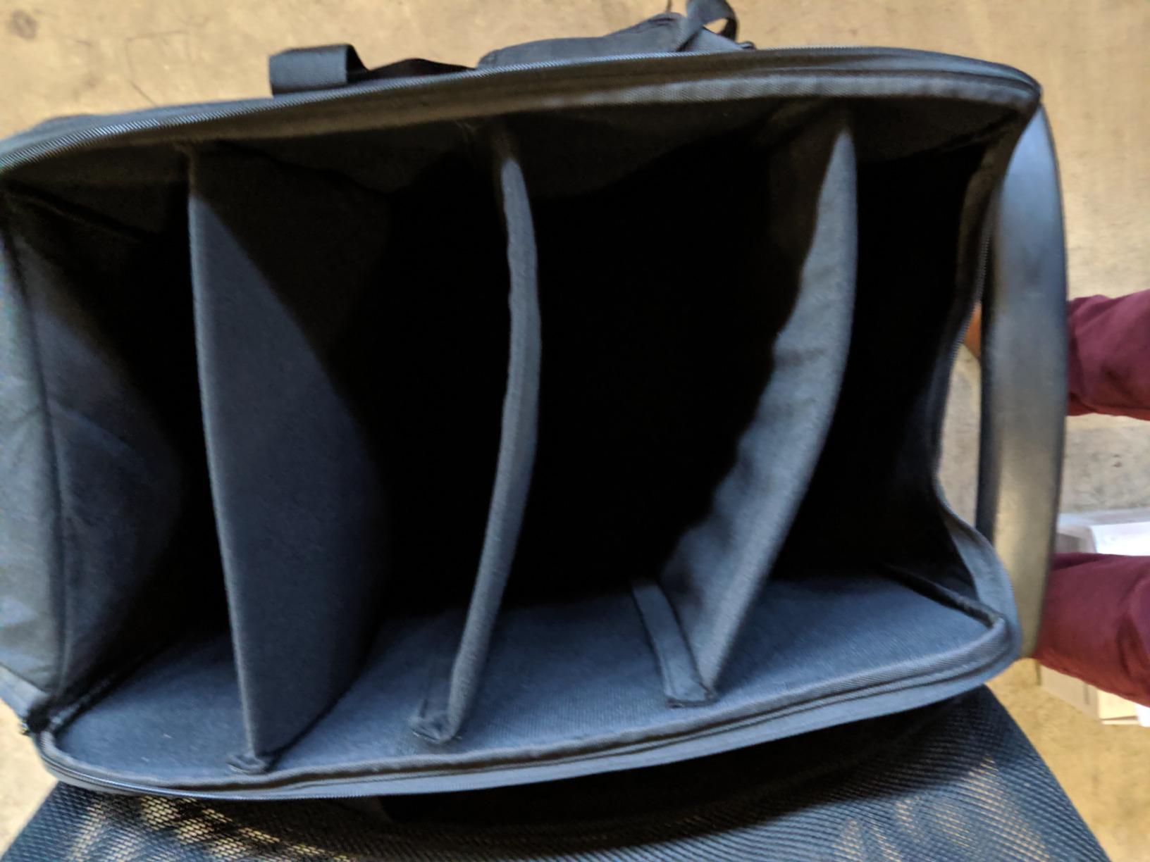 Gator Cases Tote Bag to Hold up to (4) LED Par Style Lighting Fixtures with Adjustable Dividers customer photo 2