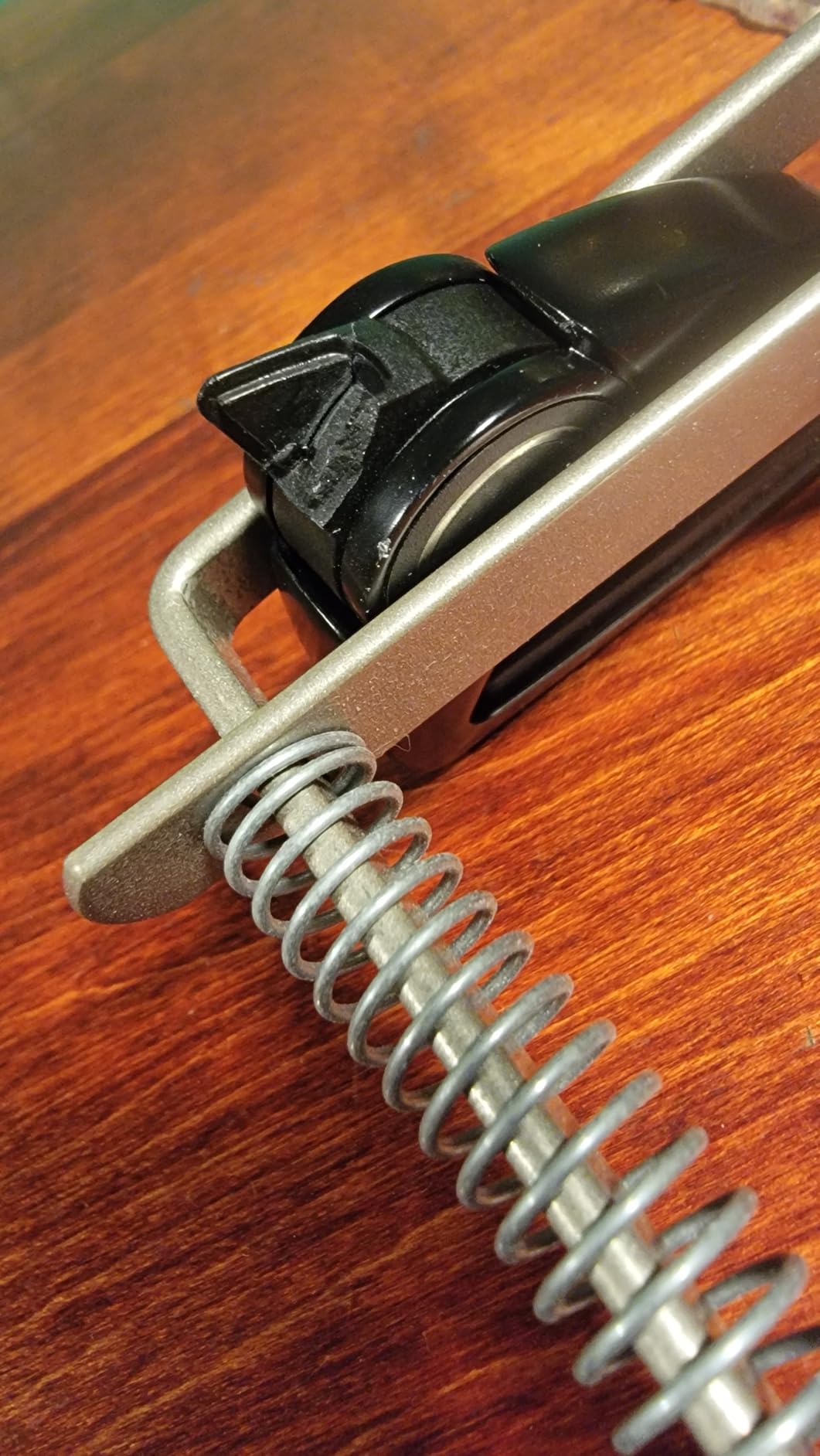 G7th Performance 3 6 String Silver Guitar Capo - Groundbreaking Tension Control & Adaptive Radius Technology customer photo 1