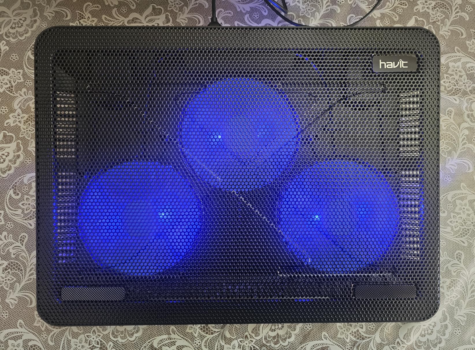 havit HV-F2056 15.6-17 Inch Laptop Cooler Cooling Pad - Slim Portable USB Powered (3 Fans) (Blue) customer photo 1