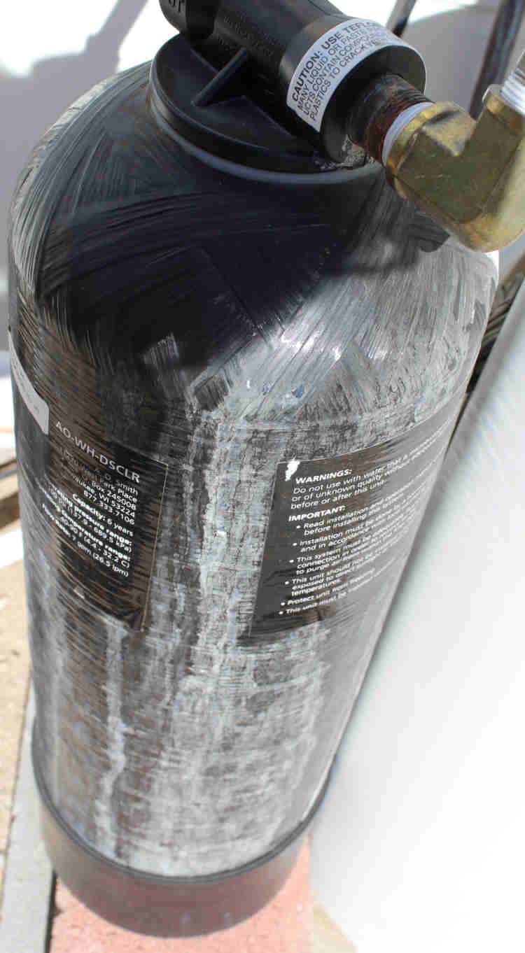 A. O. Smith Whole House Water Filter System | 600K Gal | AO-WH-Filter | 6-Year Filter | NSF Certified | Reduces 96.9% Chlorine Taste & Odor | 3/4