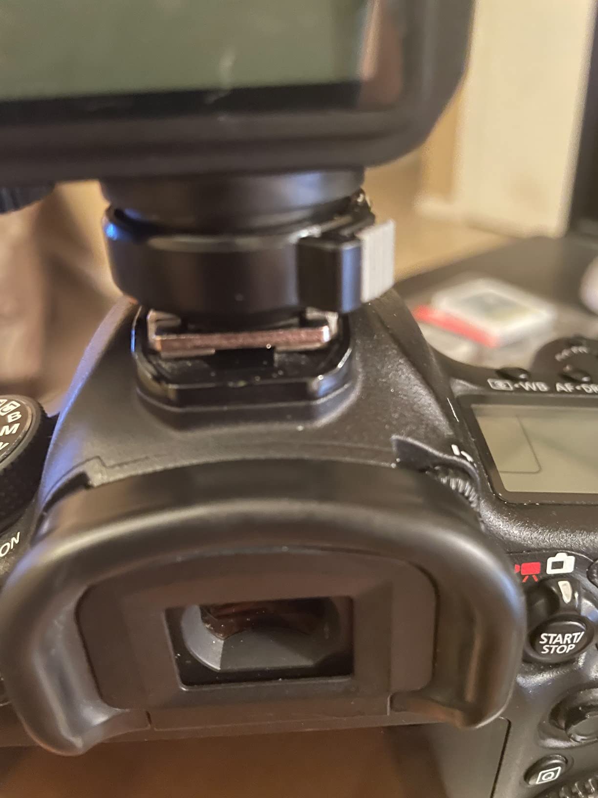Godox X2T-C TTL Wireless Flash Trigger for Canon, 2.4G X System, Bluetooth Connection, 1/8000s HSS, 5 Group Buttons customer photo 2