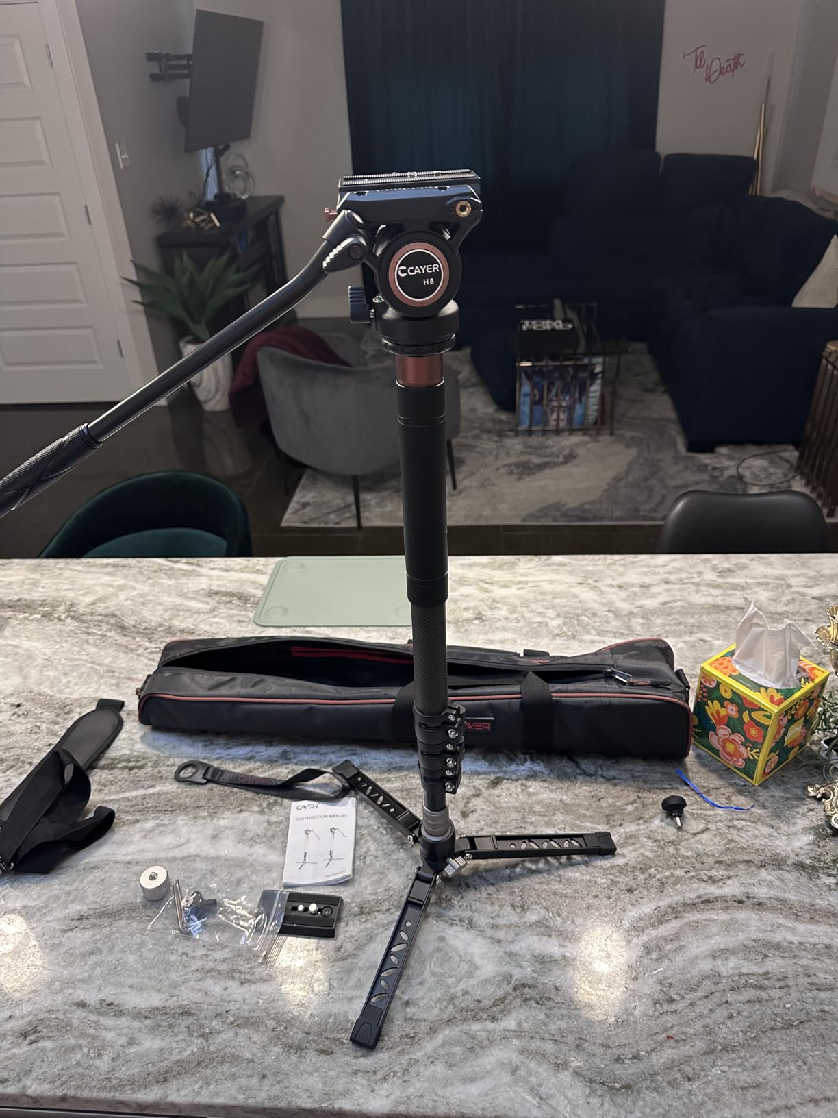 Cayer CF34 Carbon Fiber Monopod, 72