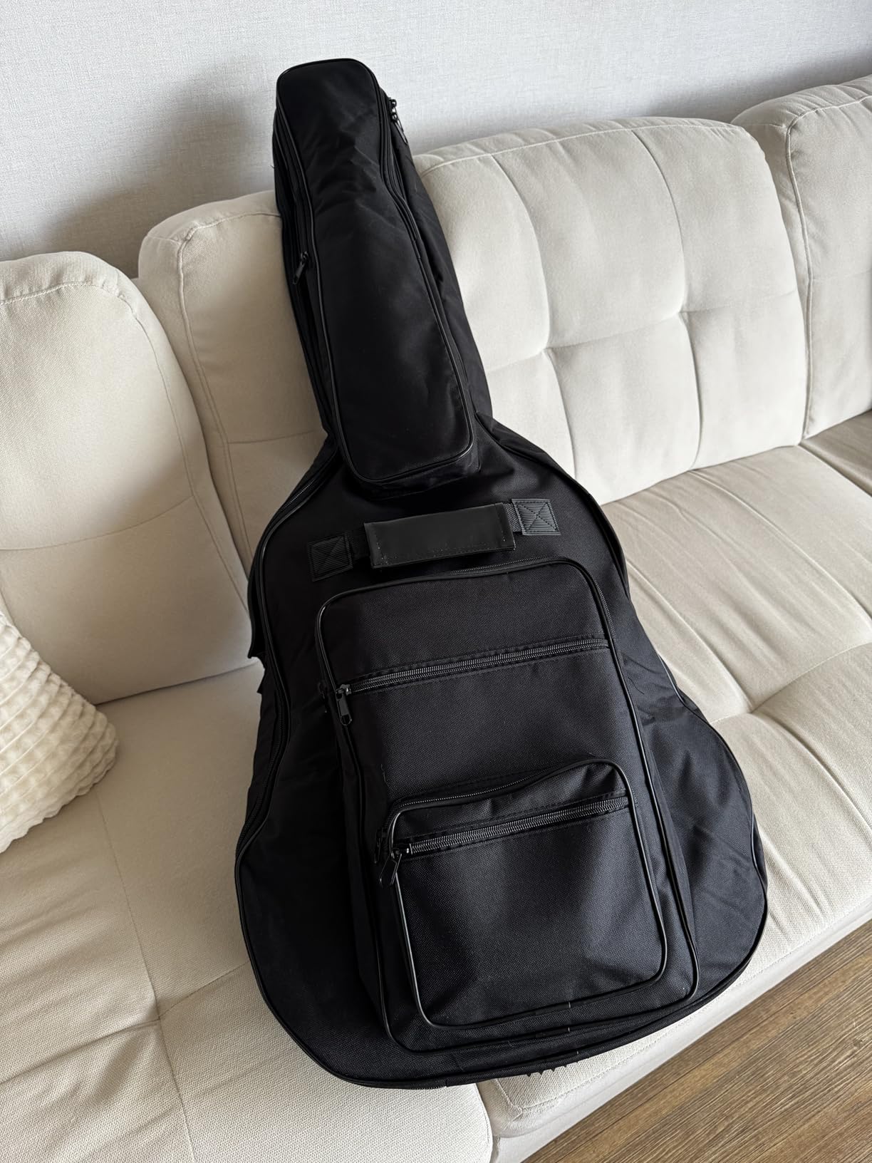 CAHAYA Acoustic Guitar Bag Thick Padding Waterproof Dual Adjustable Shoulder Strap Guitar Case Gig Bag 40 41 inch with Back Hanger Loop customer photo 2