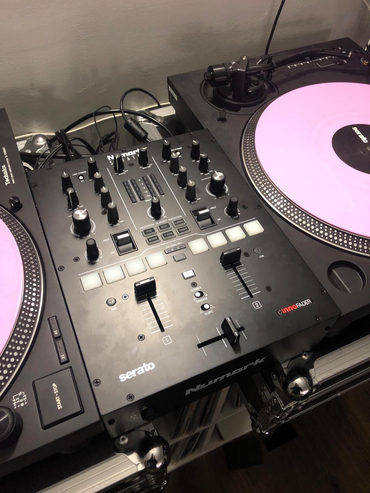 Numark Scratch 2-Channel DJ Scratch Mixer | Innofader Crossfader, Serato DJ Pro Included, DVS License, FX Paddles, 8 Performance Pads, 24-Bit Audio customer photo 1