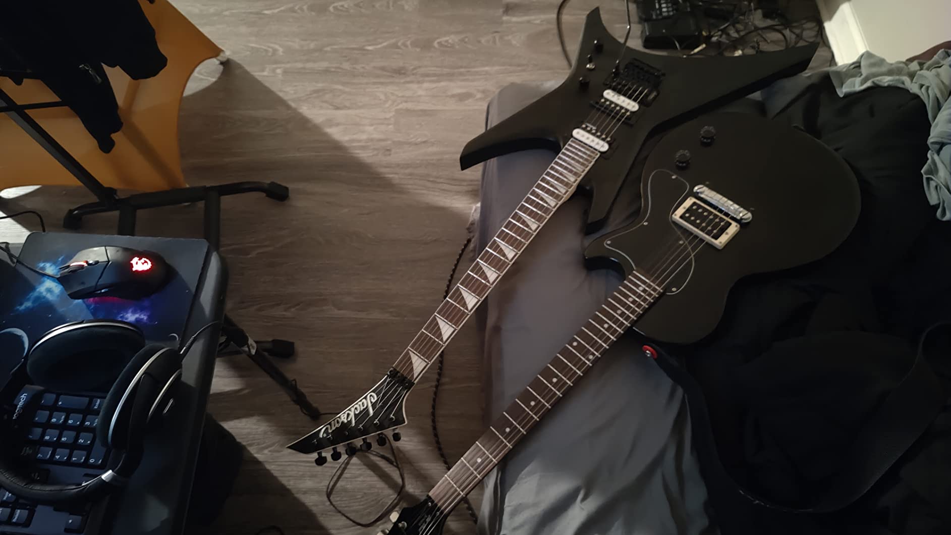 Jackson JS32 Warrior Electric Guitar - Satin Black | Metal Body Style with Humbuckers customer photo 1