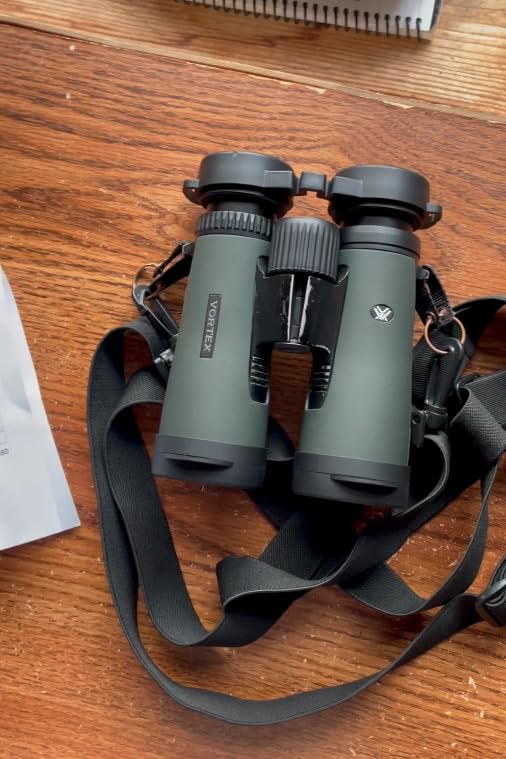Vortex Diamondback HD 8x42 Binoculars DB-214 | HD Optics, Tripod Adaptable, Waterproof, Fogproof, Shockproof, Included GlassPak customer photo 1