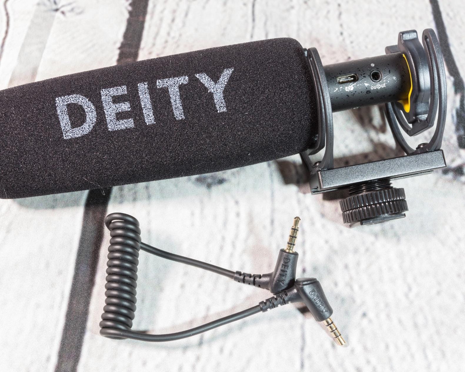 Deity V-Mic D3 Pro High SNR Super-Cardioid Directional Shotgun Microphone with Rycote Shockmount customer photo 2