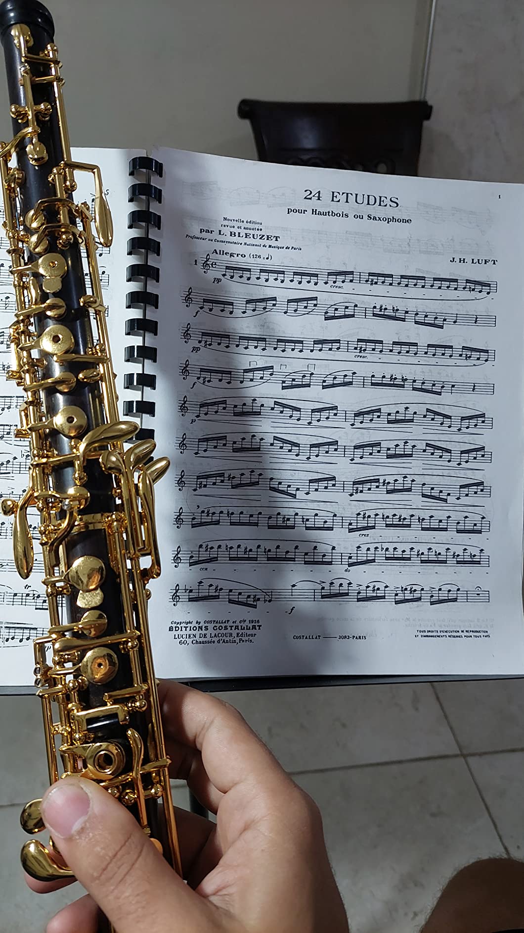 Yinfente Professional Oboe Gold Plated Rosewood C Key Left F Resonance Semi-Automatic Woodwind Instrument With Oboe Accessories customer photo 2